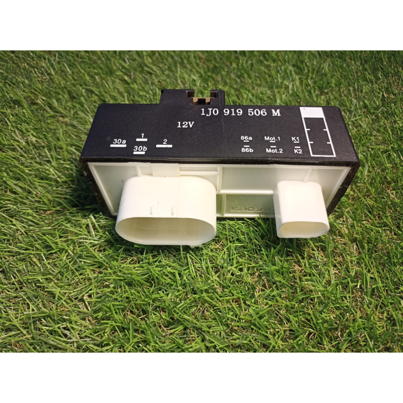 Блок управления вентиляторами  Skoda Octavia I 1996-2010, 1J0919506M.