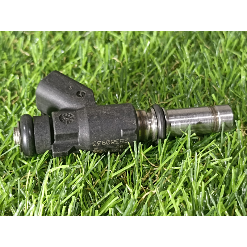 Форсунка паливна Opel Astra 1.6 16V (2004-2014) 55559377 25380933 821358