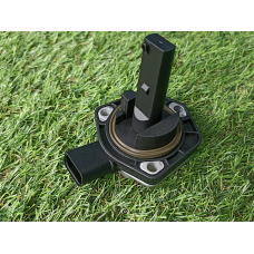 Датчик рівня олії  VW Transporter T5 2003-2015 1J0907660B