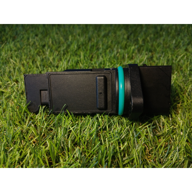 ДМРВ Mercedes-Benz W202 W203 W463 W163 W220 W210 W211 W639 CL203 C208 C209 ,0280217515 ,1120940048