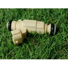 Форсунка паливна Hyundai Tucson 1( 2.0 бенз) 9260930013