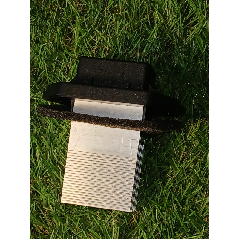 Резистор пічки Kia Sportage 2,Hyundai Tucson 1, Kia Rio 2 , 971791F200