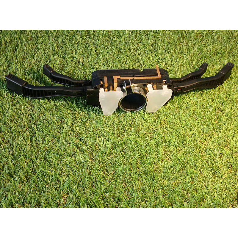 Перемикач поворотів світла  Audi (80/B3/90/100/C3/200) 443953513 445953513