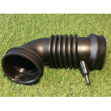 Патрубок / гофра повітряного фільтра (MR529759, 99152335) Lancer  Mitsubishi 9