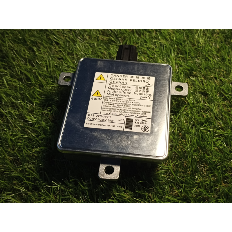 Блок ксенону Mitsubishi Honda Nissan Mazda W3T19371, W3T16271, D530510H