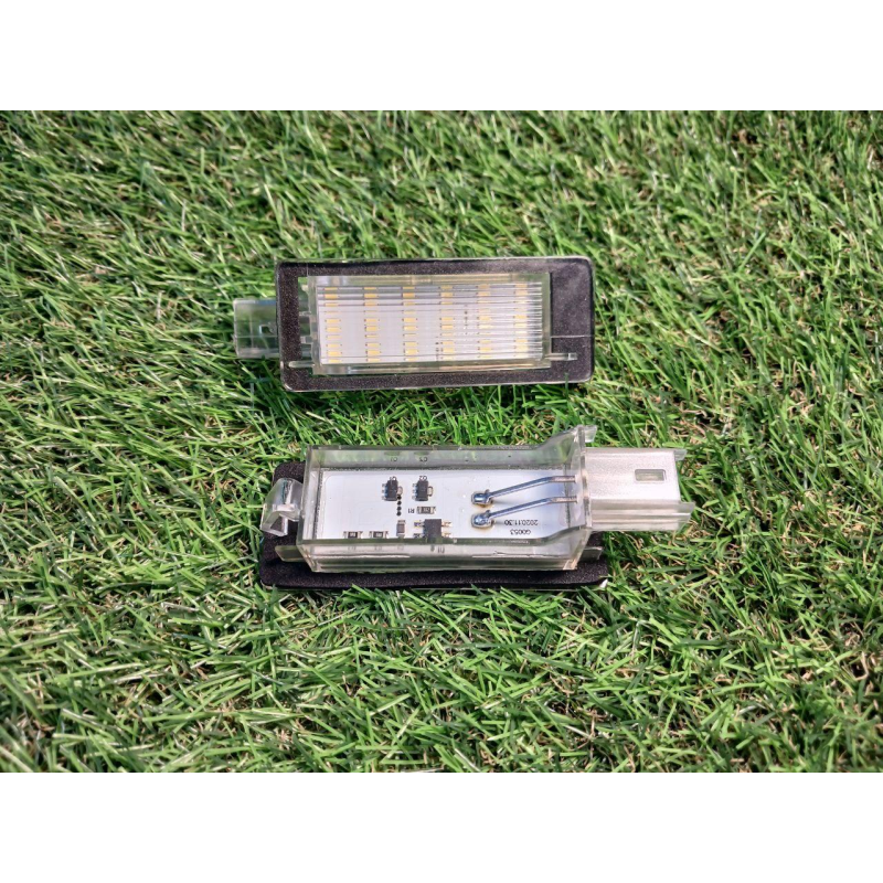 LED ліхтар підсвічування номера Renault / Dacia