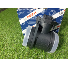 ДМРВ датчик датчика Audi VW Skoda Bosch 1.8 turbo 0280217117