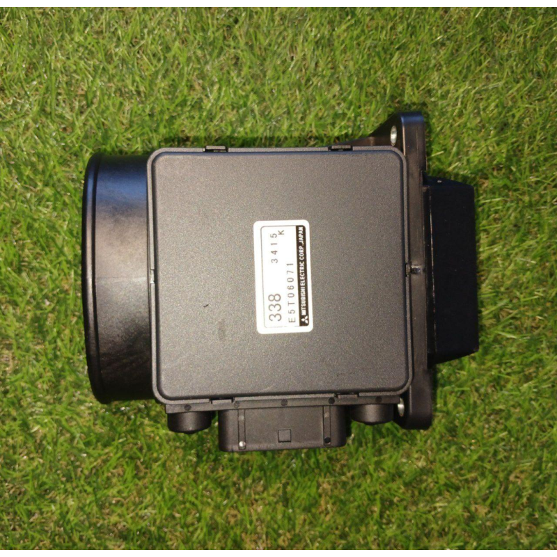 ДМРВ витратомір повітря для Mitsubishi MD357338