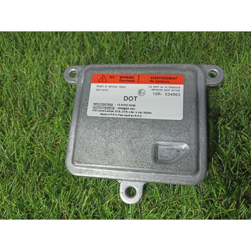 Ксеноновий розпалювальний блок 10R-034663 Ford Focus mk3 Hyundai Santa Fe